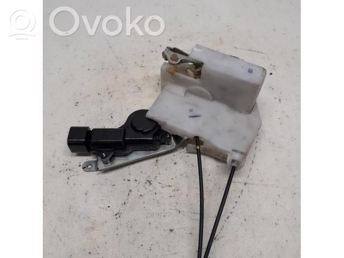 Suzuki Alto Задний замок 