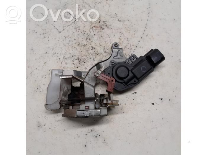 Citroen C1 Galinių durų spyna 