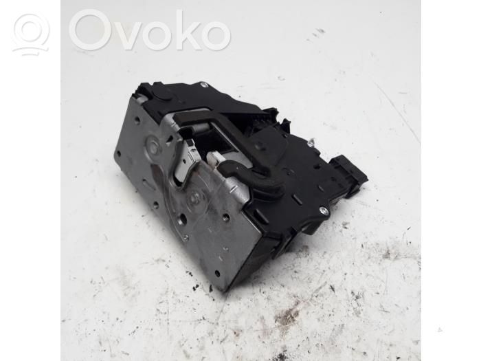 Fiat Punto (199) Etuoven lukko 