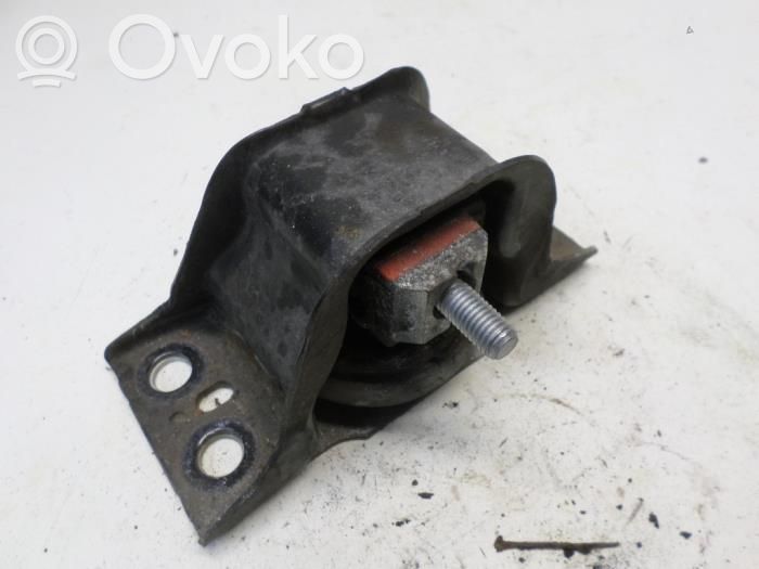 Engine mount bracket   8200281186,8200131305,8200140431,8200131305,8200140431,8200281186