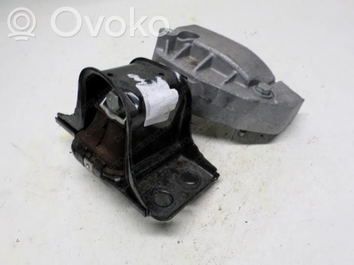 Renault Kangoo II Engine mount bracket 