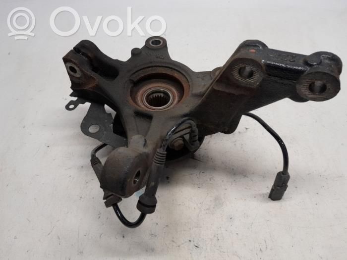 Renault Captur Front wheel hub 