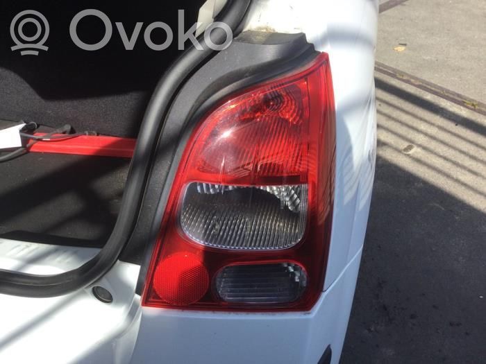 Renault Twingo II Rear/tail lights 