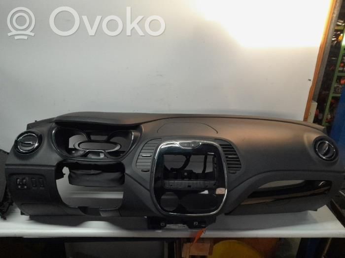Renault Captur Airbag control unit/module 