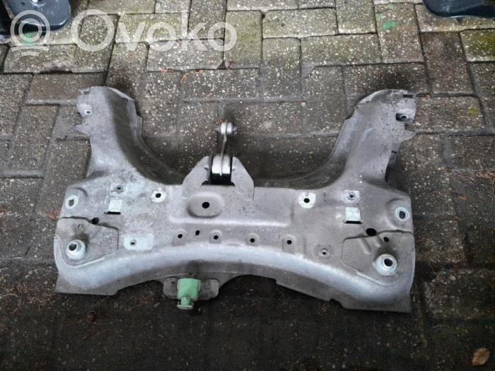 Renault Clio IV Front subframe 