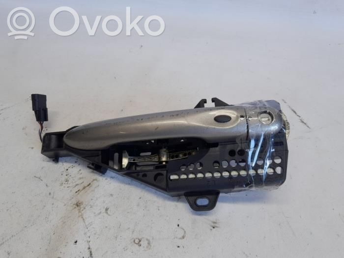 Renault Captur Front door exterior handle 