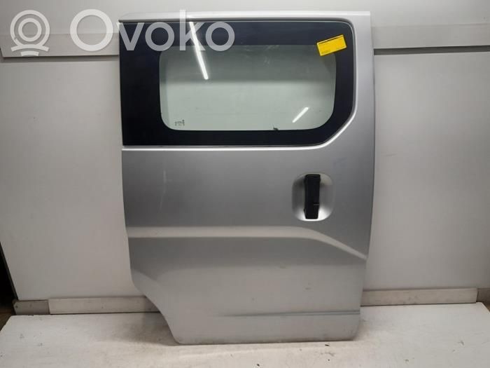 Nissan NV200 Side sliding door 