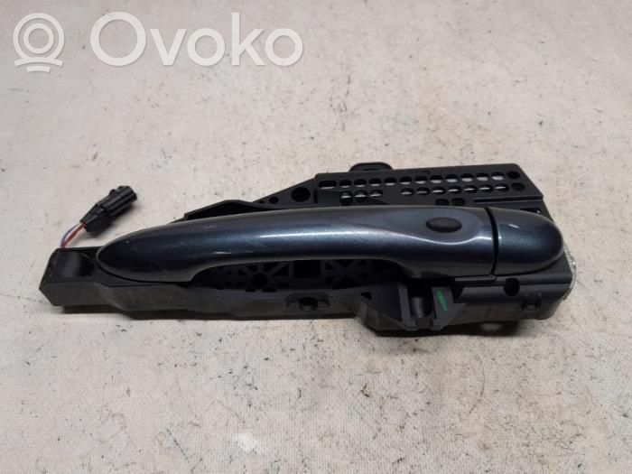 Renault Clio IV Klamka zewnętrzna drzwi przednich 