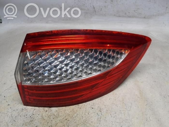 Lampa tylna   1486778,7S7113404PE,1486778,39116011,658M03397502,6G913B436CD,7S7113404PE,997164W,H2162003