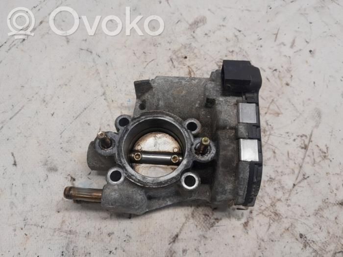 Opel Corsa C Przepustnica 
