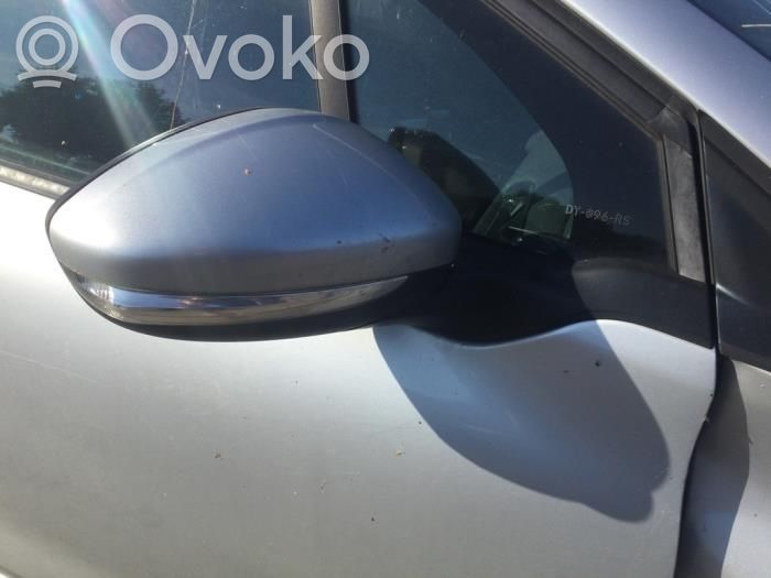 Peugeot 208 I Manual wing mirror 