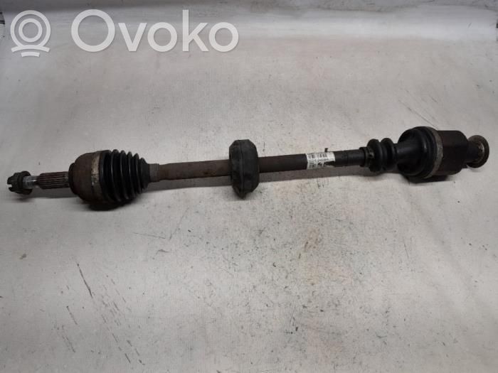 Renault Twingo II Передняя полуось 