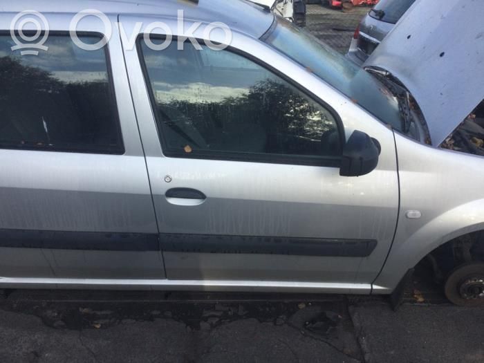 Dacia Logan I Front door 