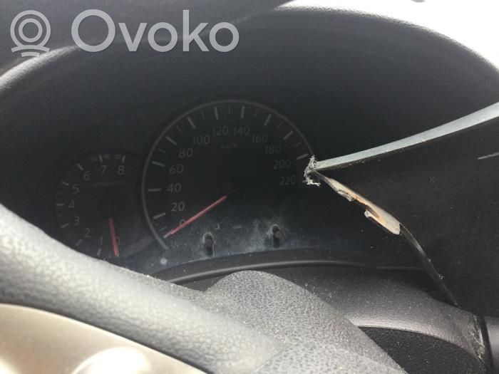 Nissan Micra Speedometer (instrument cluster) 