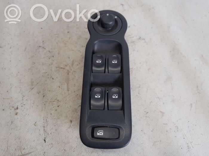 Renault Modus Electric window control switch 