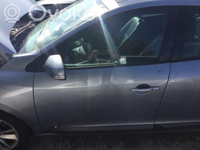 Renault Megane III Puerta delantera 