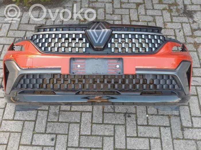 Renault Austral Parachoques delantero 