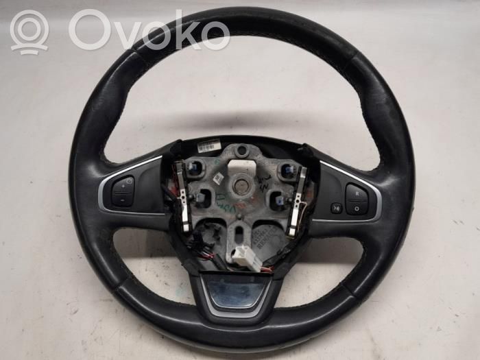 Renault Captur Steering wheel 