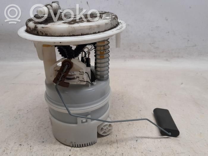 Bomba interna de combustible   9687218480,097303099000,097303099000,6242N6,6242N7,70T032D09,8200285128,9687218480,S0830