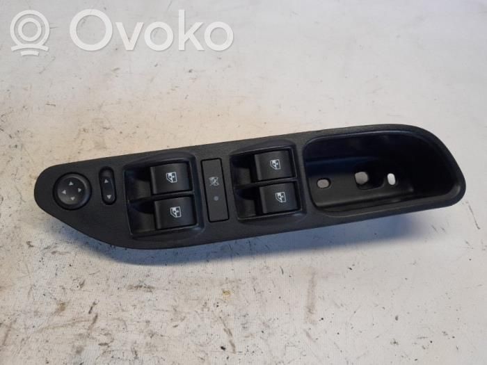 Fiat Tipo Electric window control switch 