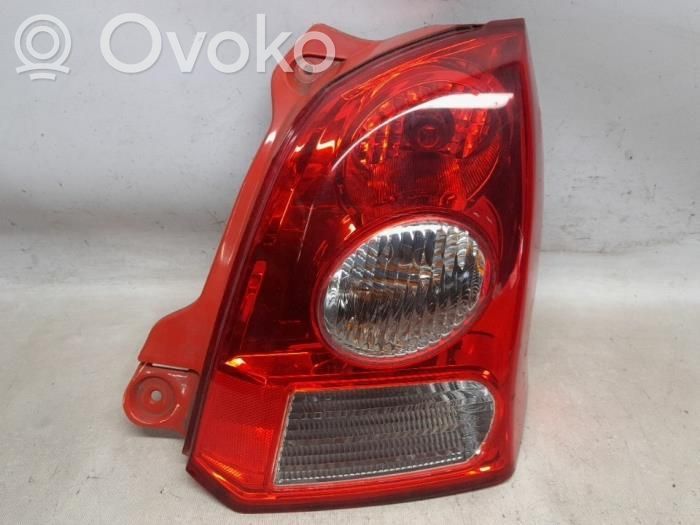 Suzuki Alto Lampa tylna 