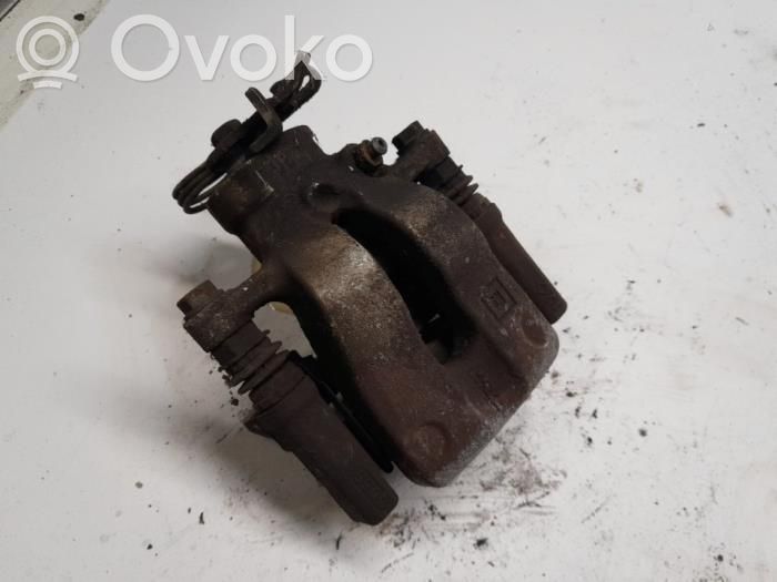 Opel Corsa E Galinis suportas 