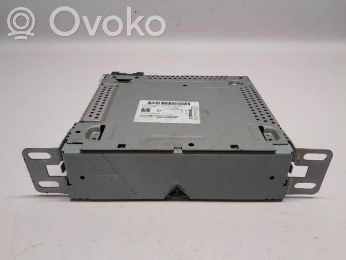 Renault Captur Radio/CD/DVD/GPS head unit 