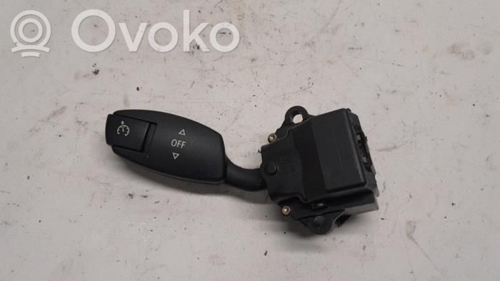Cruise control switch   6924104D,01306100,61316924104,01306100,61316924104,6924104D