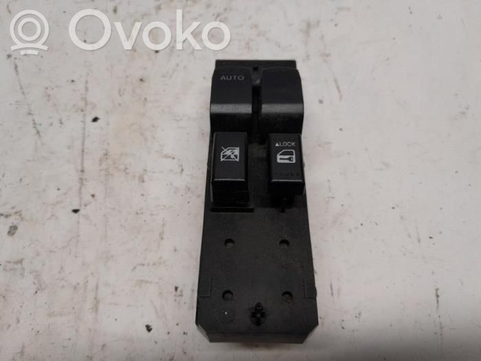 Suzuki Splash Electric window control switch 