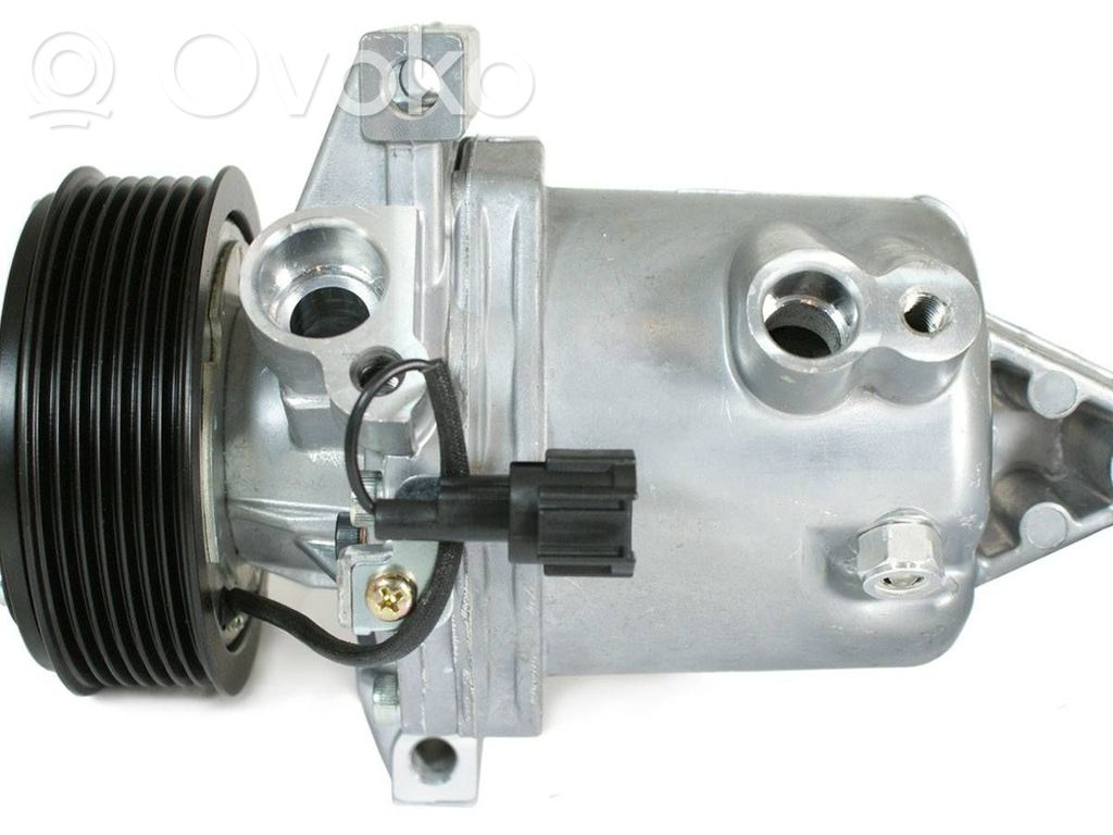 Nissan Juke I F15 Compressore aria condizionata (A/C) (pompa) 