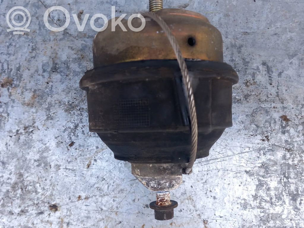 Engine mount bracket   30666175,30741397