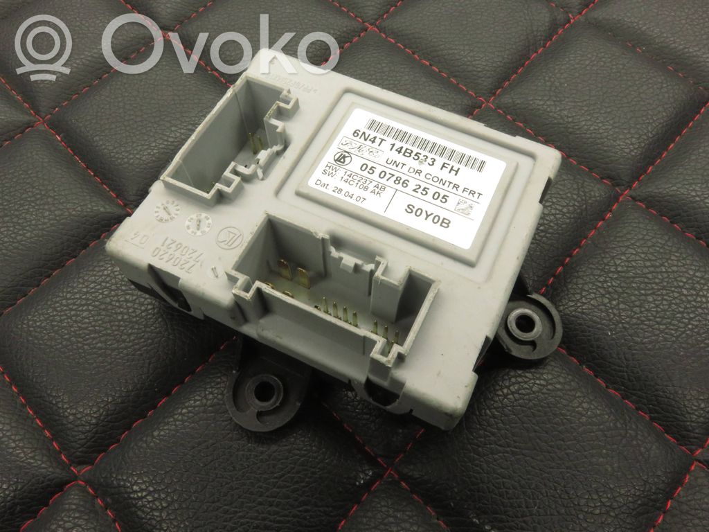 Ford Focus Door control unit/module 
