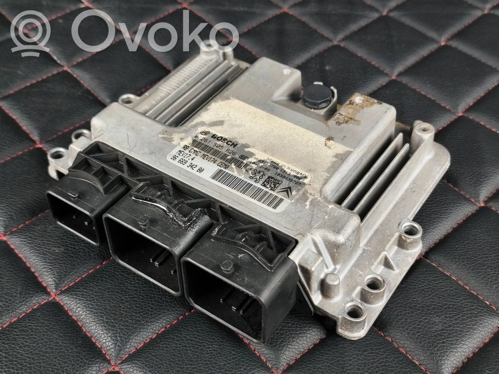 Peugeot 308 Engine control unit/module 