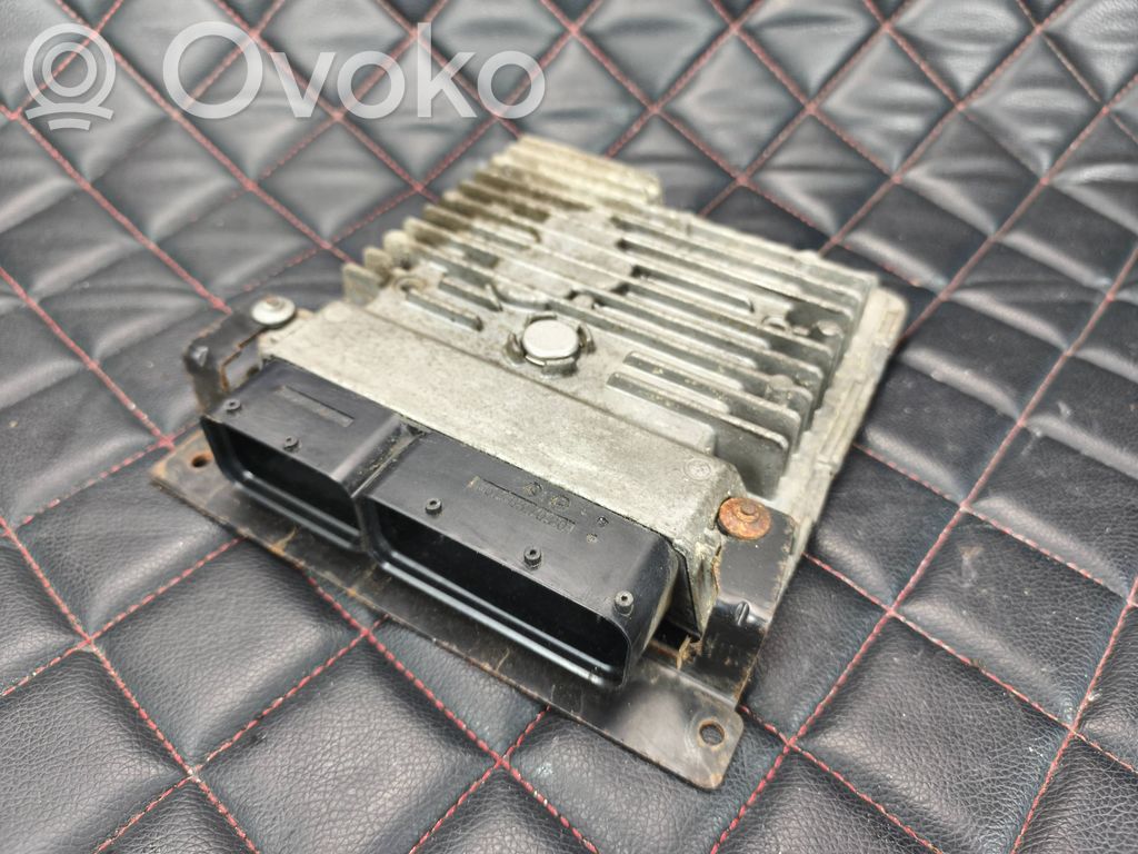 Skoda Fabia Mk2 (5J) Engine control unit/module 