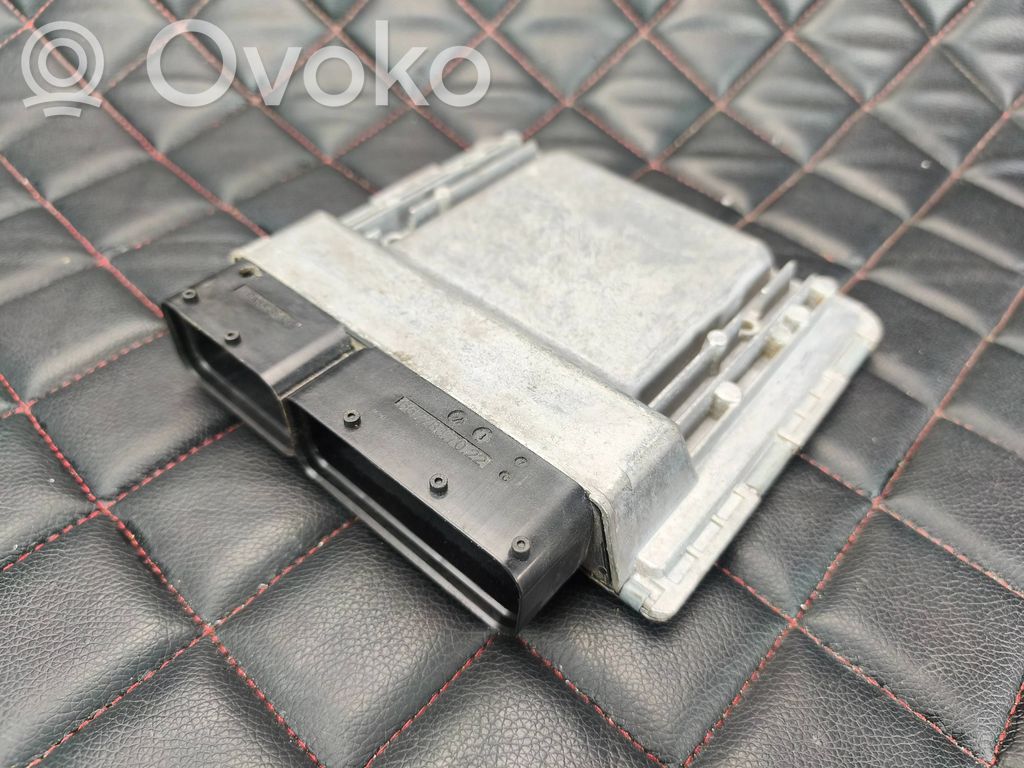 Engine control unit/module   5WP22365AH,8A6112B565AH,8A6114C337AH