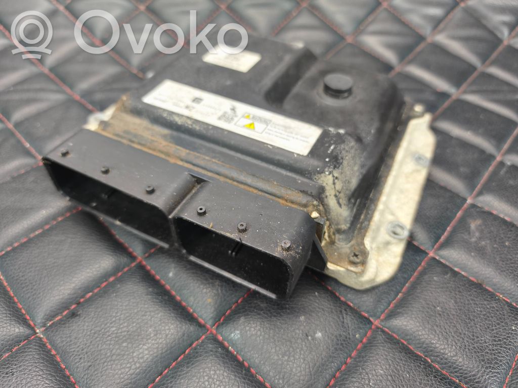 Opel Zafira B Engine control unit/module 