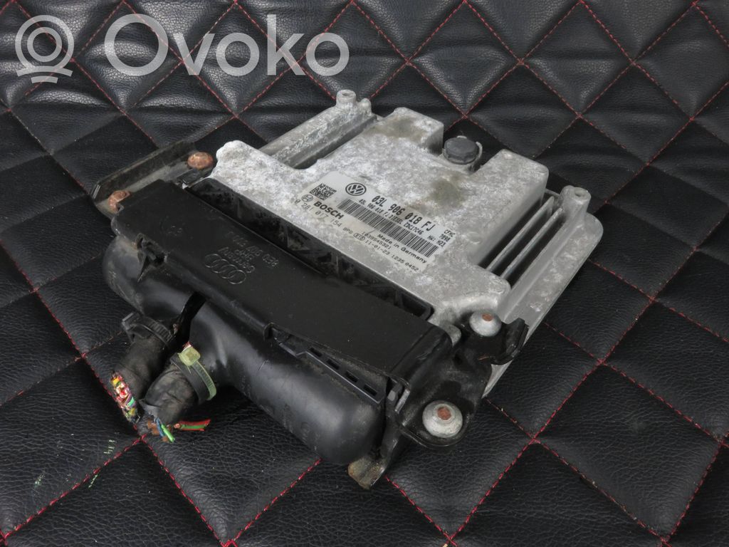 Seat Leon (1P) Engine control unit/module 