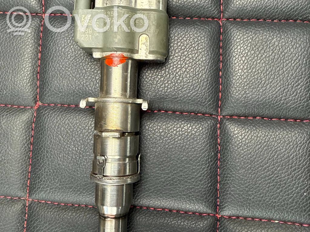 Inyector de combustible   7589048,758904811,10181010,PA66GF3596