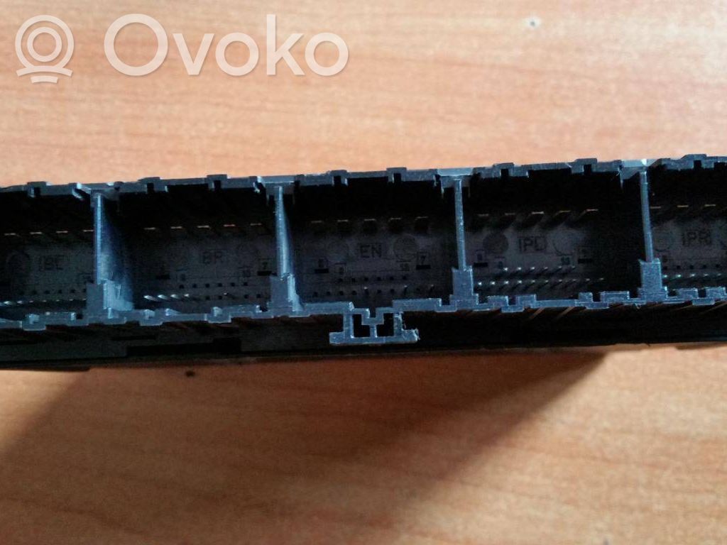 Ford Focus Comfort/convenience module 