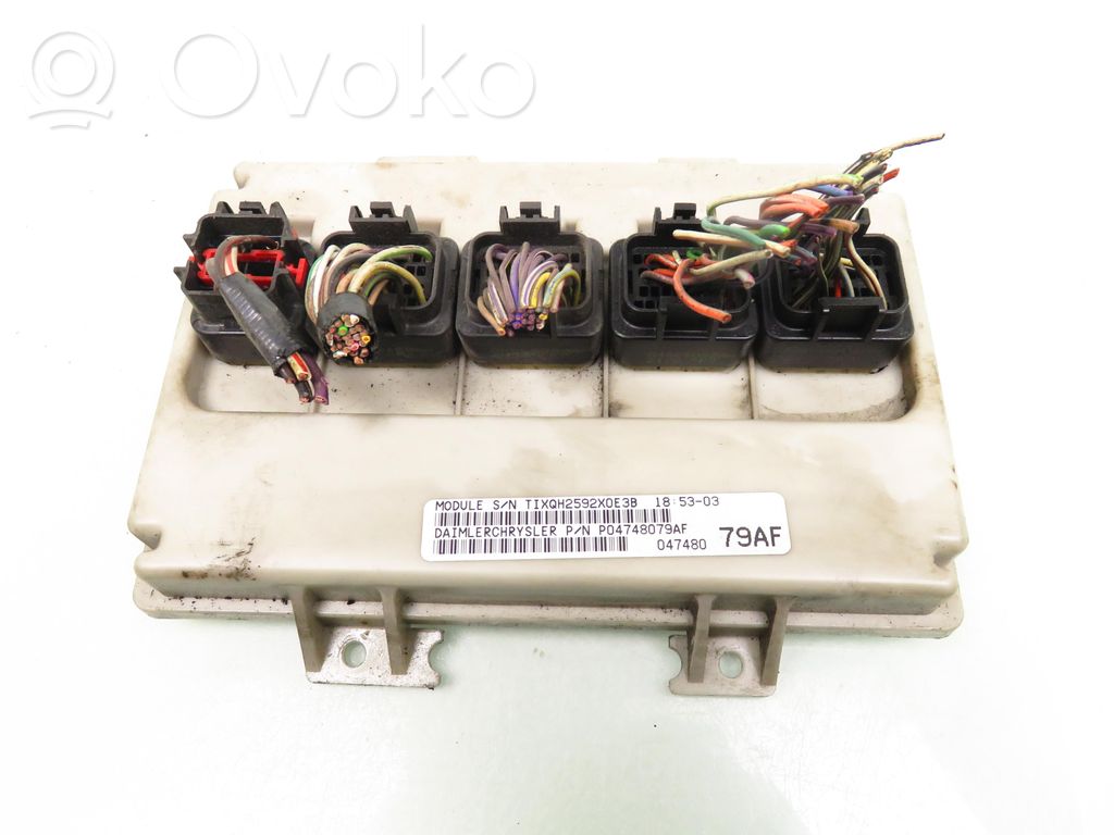 Unidad de control/módulo de carrocería central   P04748079AF,P04748079AF