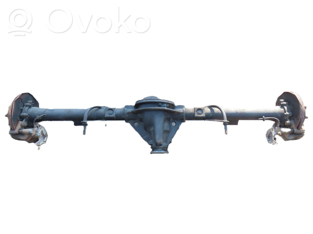 Iveco Daily 30.8 - 9 Diferencial trasero 