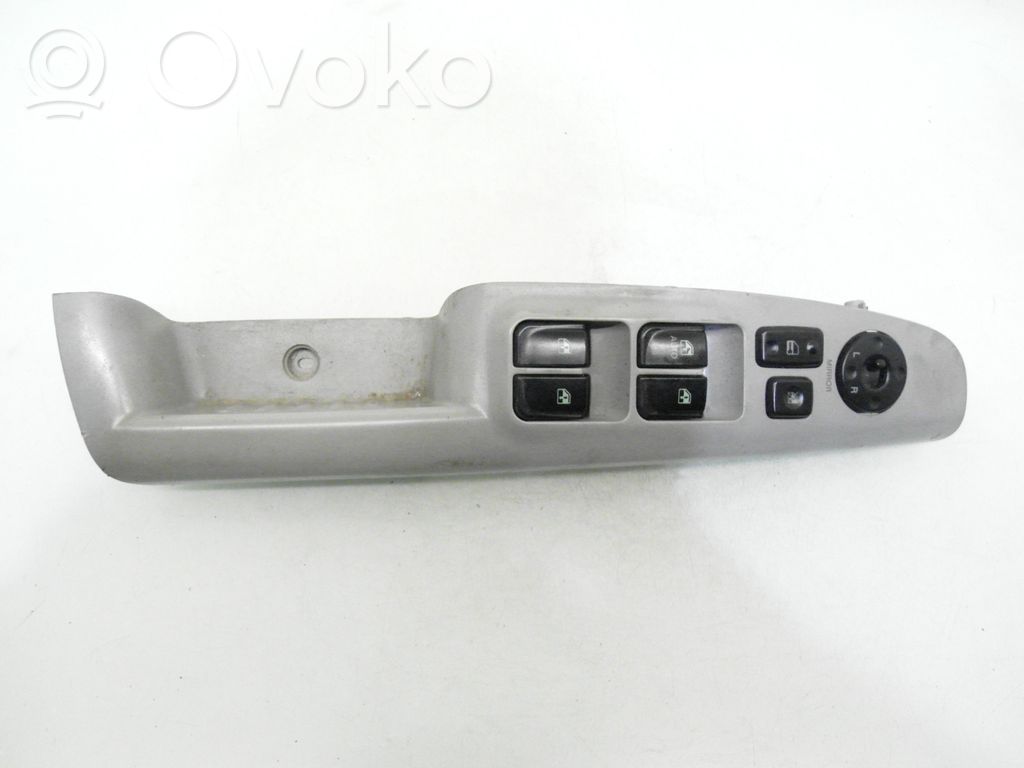 Electric window control switch   201002832,935703K000,201002832,935703K000