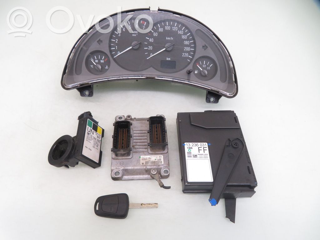 Opel Corsa C Engine control unit/module ECU 