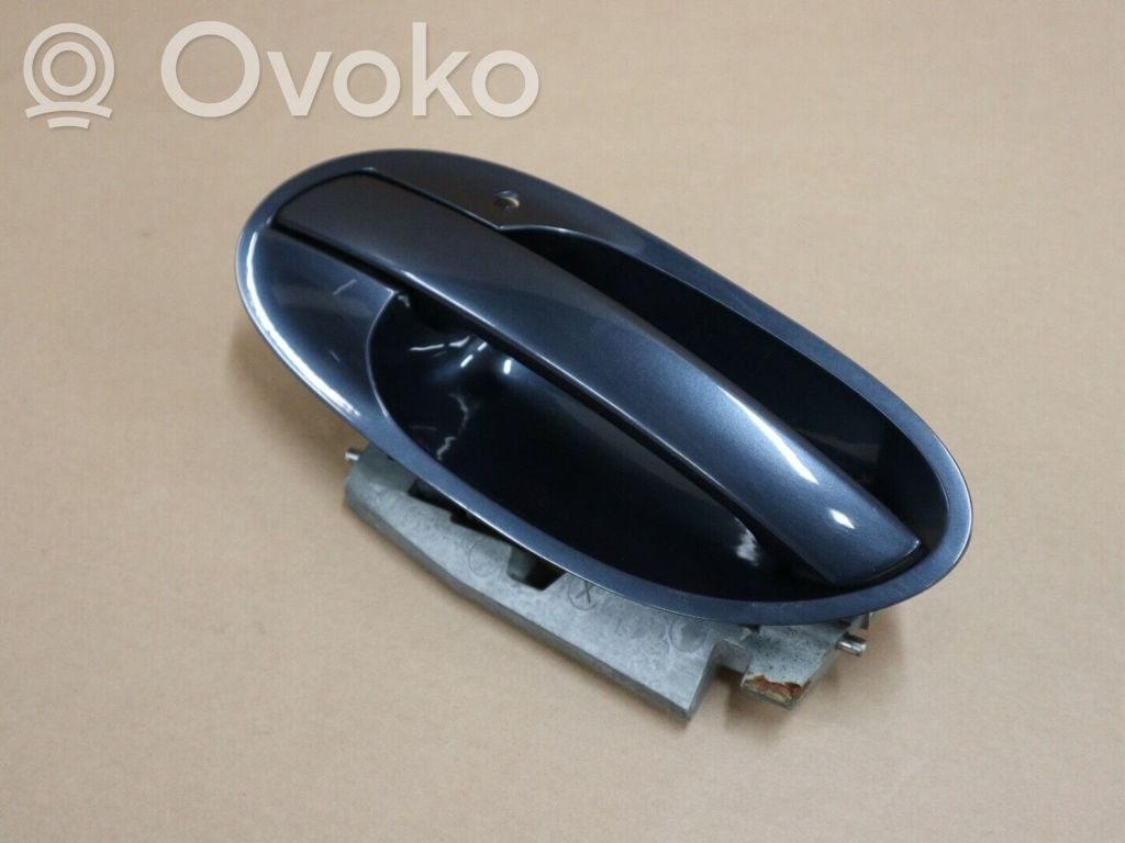 BMW 7 E65 E66 Ārējais atvēršanas rokturis 