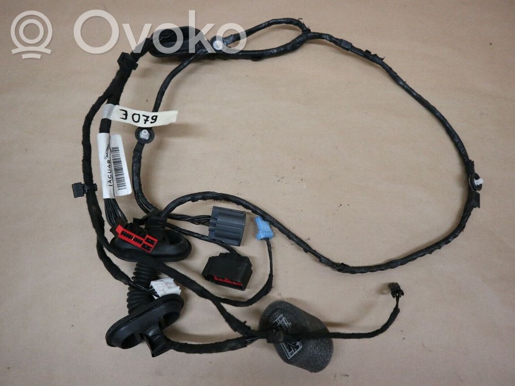 Cableado de puerta trasera   8X2T14632BD