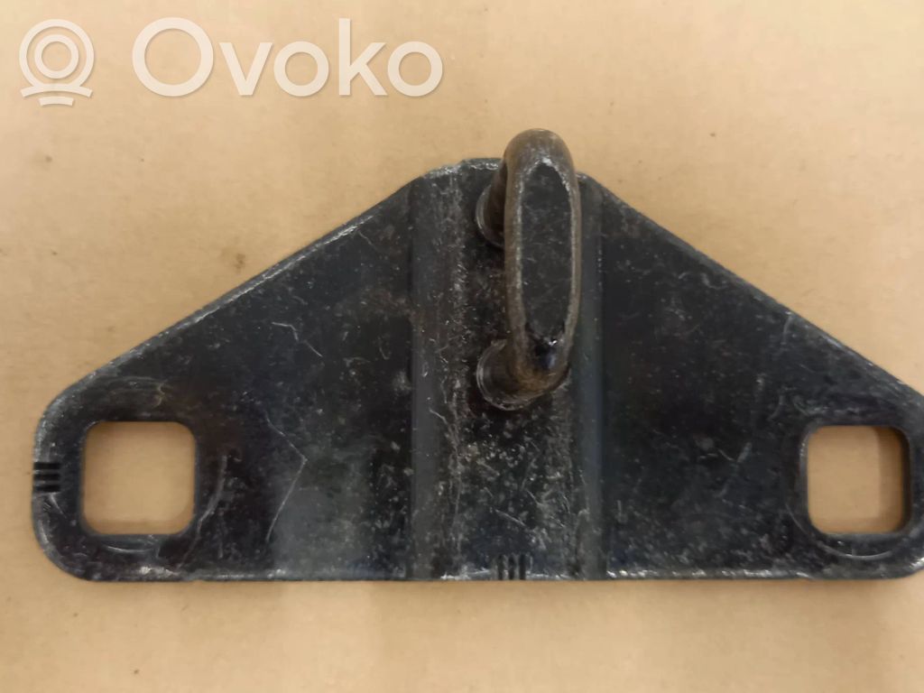 Land Rover Range Rover L405 Tailgate lock loop/hook striker 