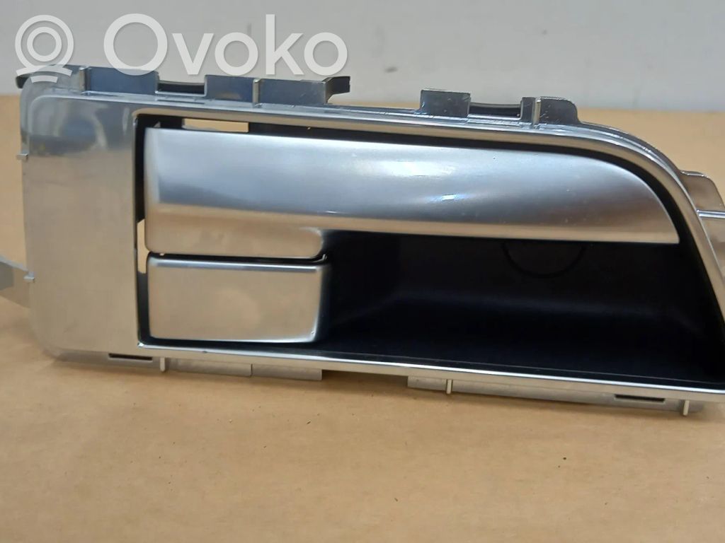 Land Rover Range Rover Sport L320 Manecilla interna puerta trasera 