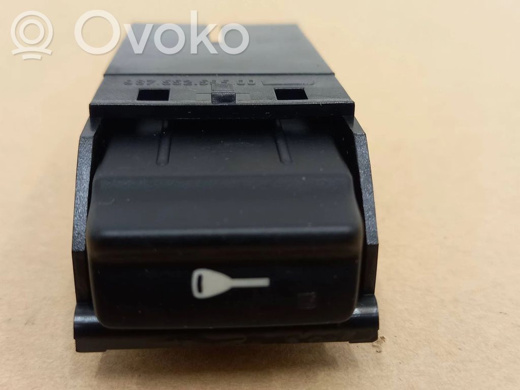 Porsche Boxster 987 Central locking switch button 