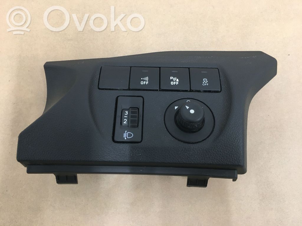 Citroen Berlingo Headlight level height control switch 
