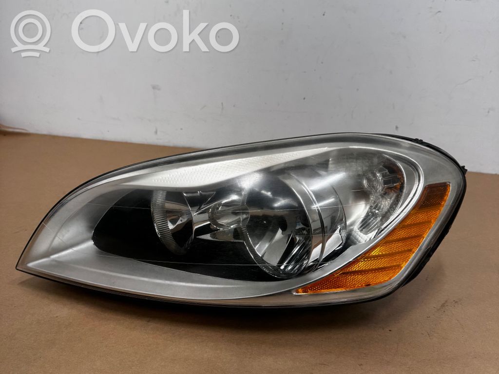 Volvo XC60 Scheinwerfer 
